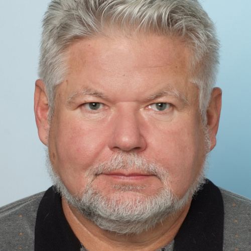 Michael Schneider